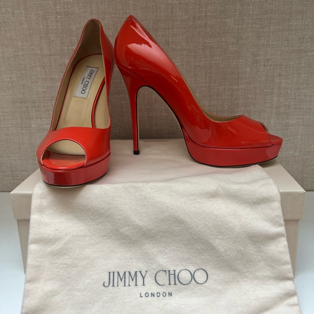 NIB - Jimmy Choo Crown Patent Leather “tangerine” EU 39.5